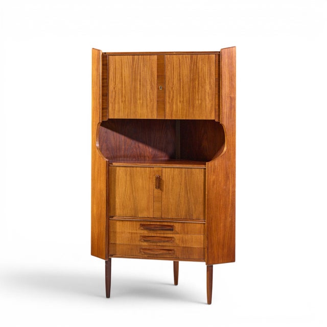 Mid-Century Modern Omann Jun Style Mid Century Danish Rosewood Corner Cabinet For Sale - Image 3 of 8