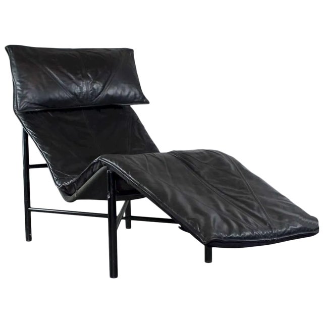 Tord Bjorklund Chaise Longue in Black Leather, Sweden 1970s For Sale
