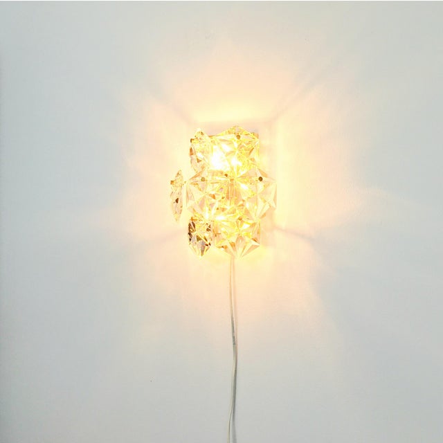 Kinkeldey Faceted Crystal and Polished Brass Wall Lights from Kinkeldey, Germany, 1970s, Set of 2 For Sale - Image 4 of 8