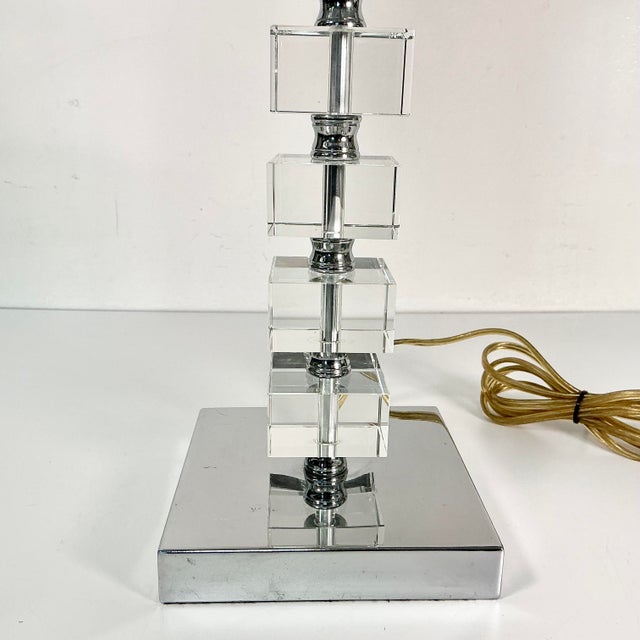 1970s Vintage Contemporary Modern Stacking Square Lucite Cubes Table Lamp For Sale - Image 10 of 16