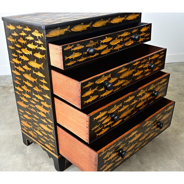 Early 20th Century English Painted Chest with Fish Decoupage For Sale In Baton Rouge - Image 6 of 12