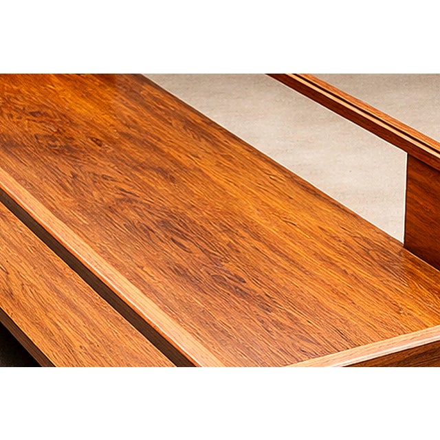 Carlo Hauner Caviuna Wood & Glass Display Coffee Table, Brazil, 1950s For Sale In New York - Image 6 of 15