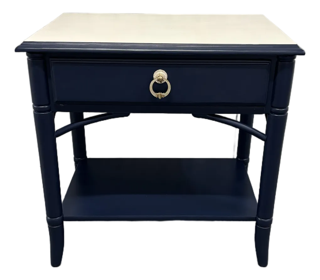 Vintage Thomasville Nightstands | Chairish