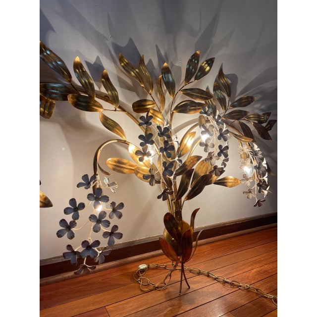 Hans Kögl Mid 20th Century Hans Kögl Gilt Metal Floral Lighted Wall Sconce For Sale - Image 4 of 12