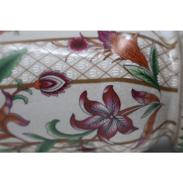 Chinese Porcelain Trumpet Vase With Floral Trellis Decoration & Raised White Accents For Sale - Image 15 of 18