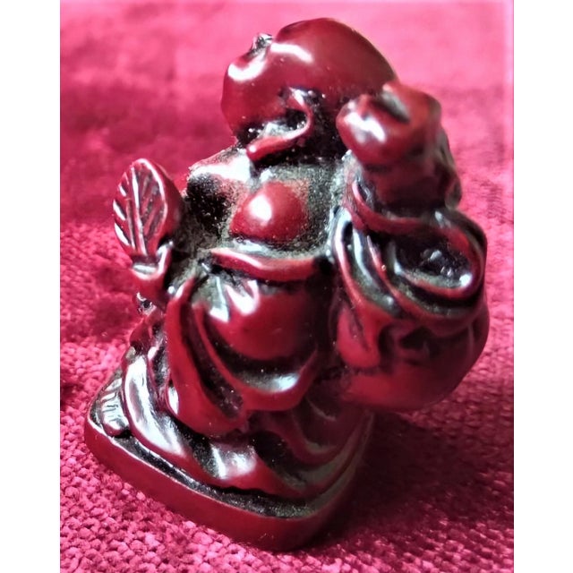 Antique Chinese Carved Carnelian Laughing Buddha Miniature. For Sale - Image 4 of 5