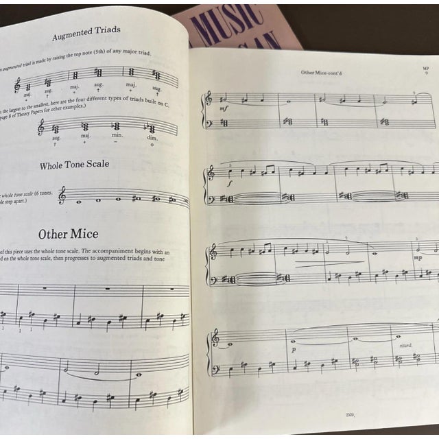 Vintage 1980s Sheet Music Instructional Piano & Organ Books- Lot of 2 For Sale - Image 12 of 12