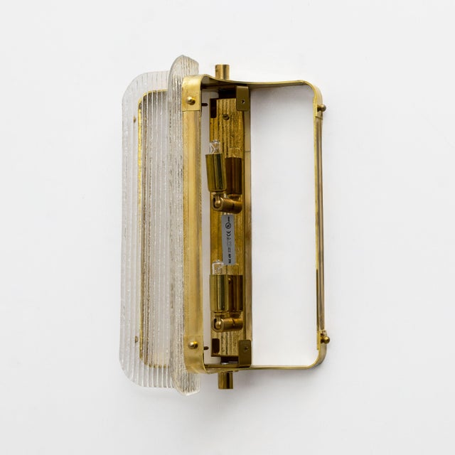 2000 - 2009 Curved Clear Ribbed Murano Glass and Brass Wall Sconces, 2000, Set of 2 For Sale - Image 5 of 9