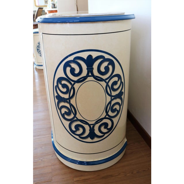 Marble Top Oval Dresser & Bedside Tables, Set of 3 For Sale - Image 4 of 7