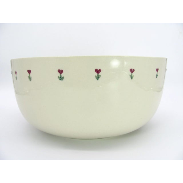 American 12" American Stoneware Hand Painted Red Heart Flower Great Bowl For Sale - Image 3 of 14