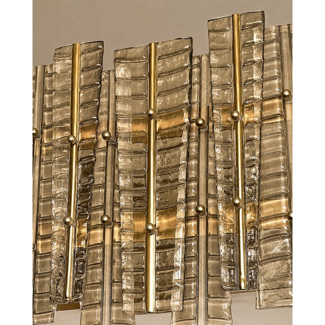Mid-Century Modern Contemporary- Modern Smoked-Fumè "Tropical" Chandelier Murano Glass by Simoeng. For Sale - Image 3 of 4