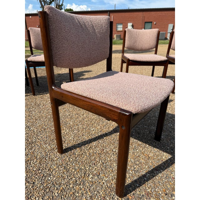 1970s Skovby Møbelfabrik Brazilian Rosewood Dining Set of 7 For Sale - Image 9 of 12