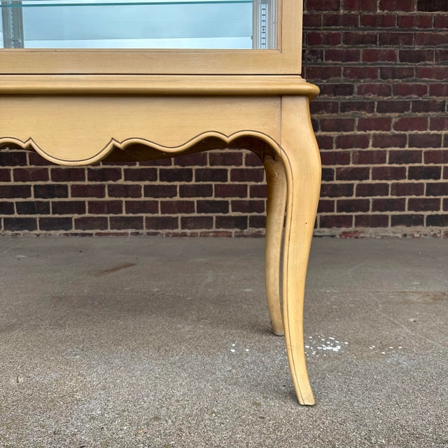 French French Style Curio Glass Cabinet Hutch by Treasure House For Sale - Image 3 of 12