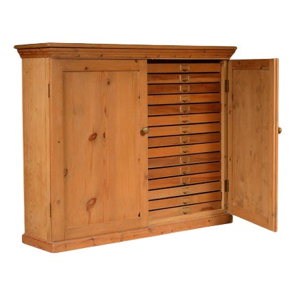 Antique Victorian Pine Chest of Drawers, 1890 For Sale