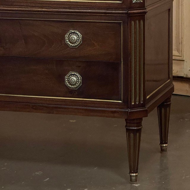 Wood Mid-Century French Mahogany Commode With Carrara Marble Top in Louis XVI Style For Sale - Image 7 of 17