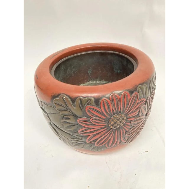 Japanese Meiji Era Lacquer Pot, 1900s For Sale - Image 4 of 9