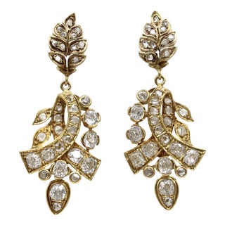 Early Victorian 18k Gold Diamond Earrings With Leaf and Ribbon Motif With 6 Carats For Sale