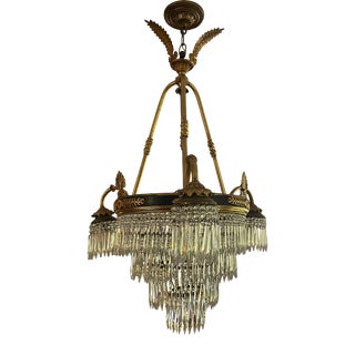 Early 20th Century Baccarat Style Three-Arm Crinoline Chandelier with Arrow Prisms For Sale