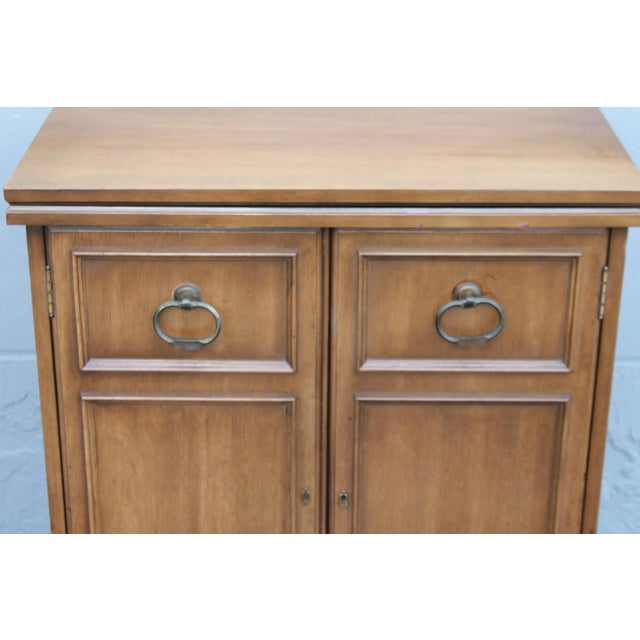 1950s Traditional Style Fully Compartmentalized Dry Bar For Sale - Image 4 of 13