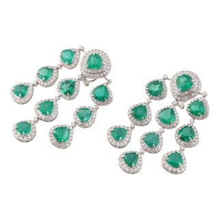 Natural zambian high quality emerald diamond earring 18k gold For Sale