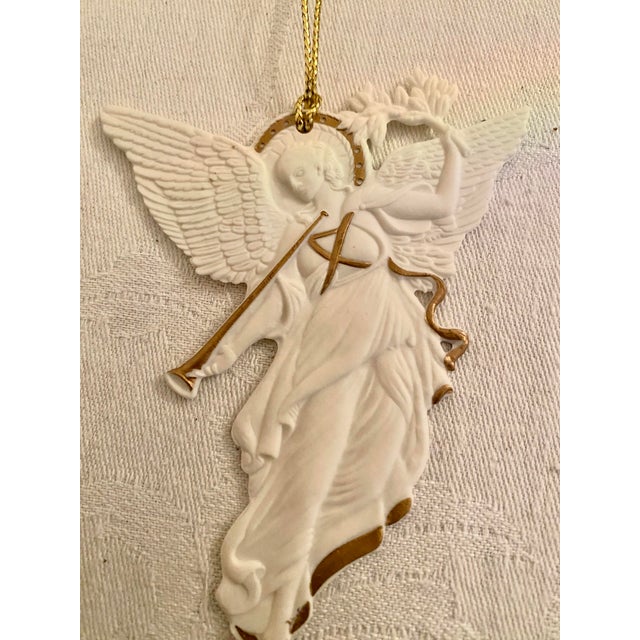 Vintage Wedgwood White Angel Ornament, Featuring a Gold-Toned Horn, 22k Gold Accents, and Its Original Blue Gift Box. For Sale In Denver - Image 6 of 14