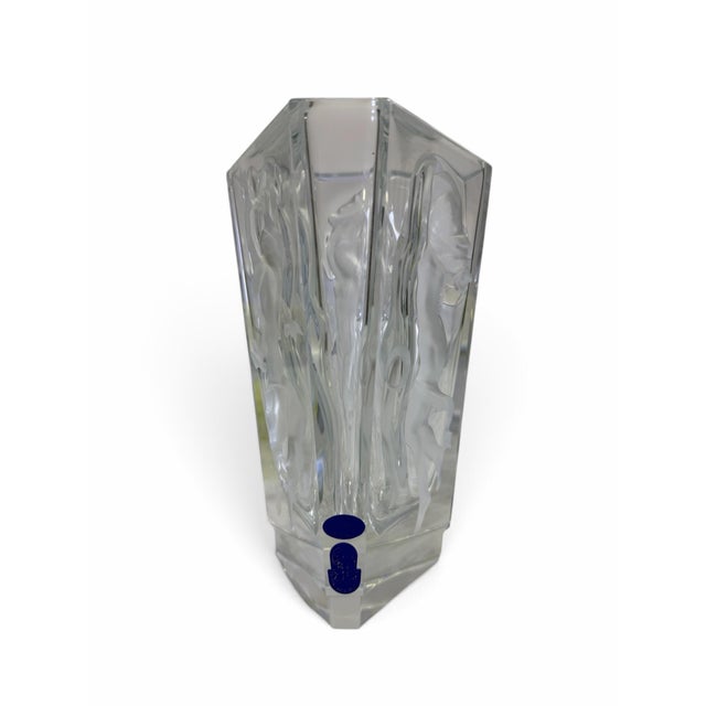 Art Deco Frantisek Halama Triangular Crystal "Three Maidens" Intaglio Vase For Sale - Image 4 of 6