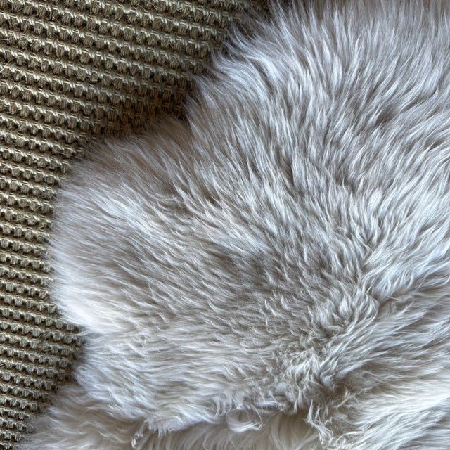 Not Yet Made - Made To Order Genuine Sheepskin Hide 2 X 3 Feet in White For Sale - Image 5 of 5