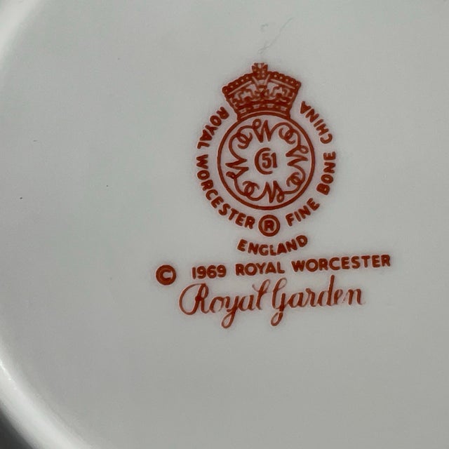 1960s 1960s Royal Worcester Tea Cup and Saucer Cabbage Royal Garden Pattern For Sale - Image 5 of 6