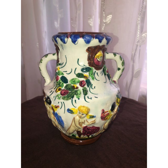 Vintage 1950s Figural Deruta Pottery Hand-Painted Vase/Urn For Sale In Chicago - Image 6 of 6