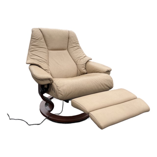 Beige Leather Ekornes Stressless Recliner For Sale