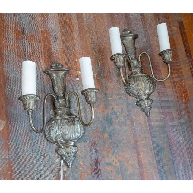 American 20th Century American Pair of Brass Wall Sconces in Georgian Adams Revival Style For Sale - Image 3 of 17