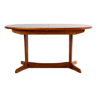 Oval Extendable Dining Table in Teak from G-Plan For Sale