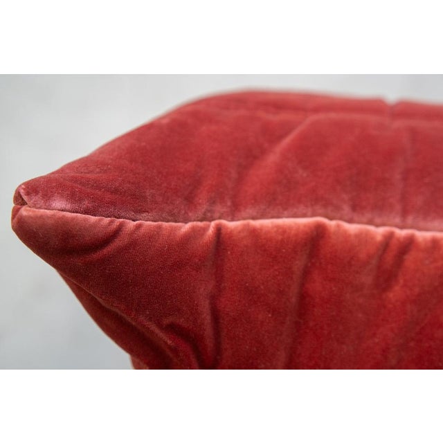 Vintage Two-Seat Togo Sofa with Arms in Burgundy Velvet by Michel Ducaroy for Ligne Roset, 1970s For Sale - Image 3 of 18
