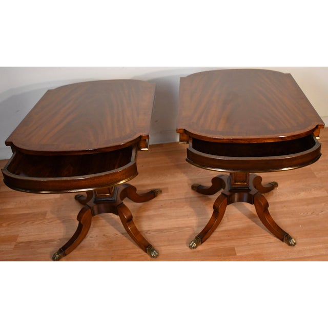 1910s Pair of Antique English Regency Mahogany Banded Walnut Side Tables End Tables For Sale - Image 12 of 18