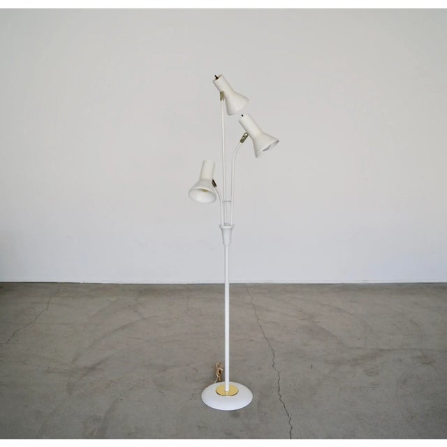 Mid-Century Modern 1950's Mid-Century Modern Floor Lamp For Sale - Image 3 of 13