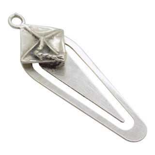 Vintage Italian Handmade Genuine Silver Graduation Hat Bookmark Made in Tuscany For Sale