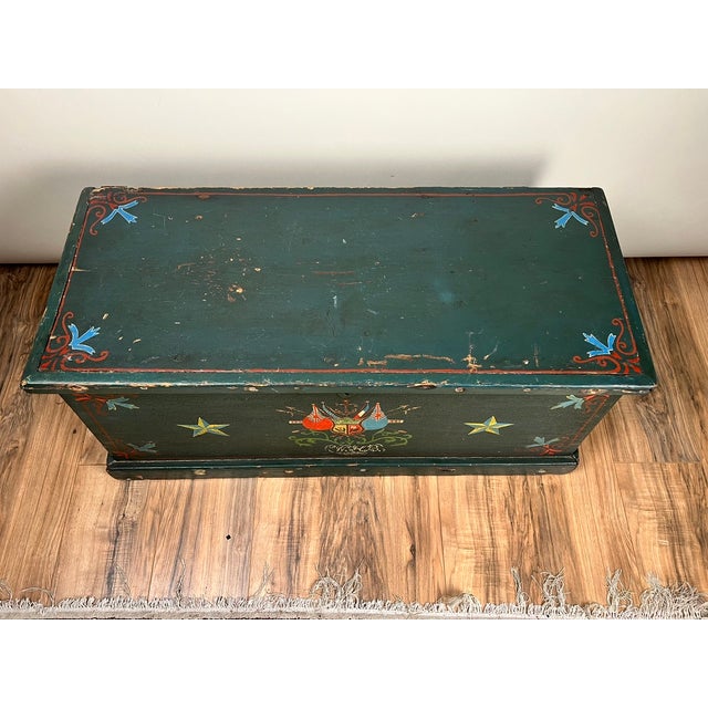 Wood Antique Paint Decorated English Sea Chest C. Late 19th Century For Sale - Image 7 of 11
