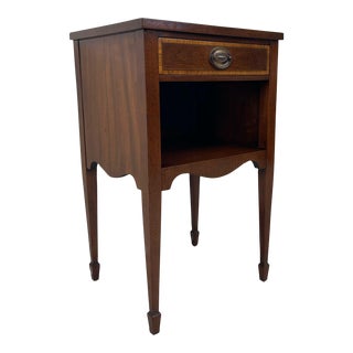 1970s Vintage Wooden Side Table With Burl Wood Inlay Accents. For Sale
