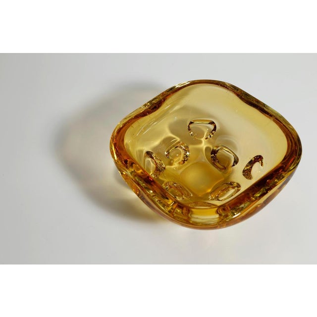 Gold Dimpled Amber Murano Glass Bowl by Galliano Ferro, Italy, 1960s For Sale - Image 8 of 11