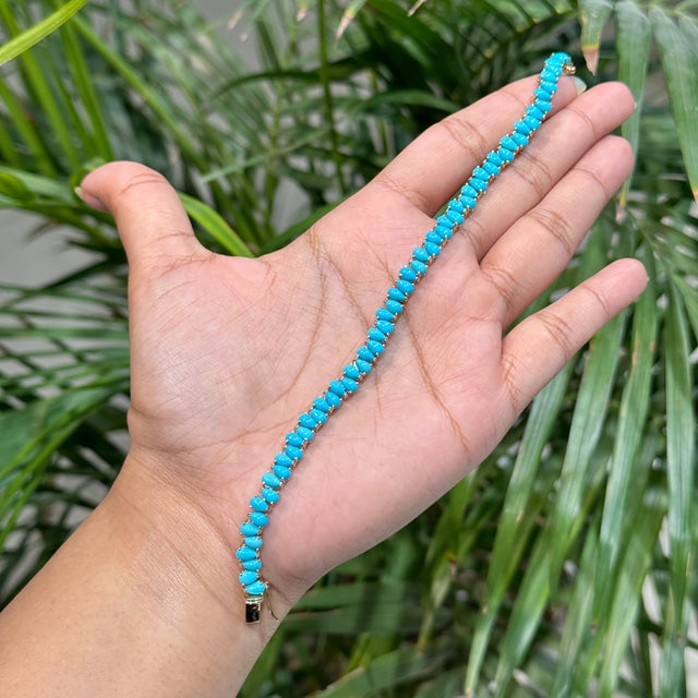 14k Yellow Gold 12.55 Ct Pear-Cut Cabochon Turquoise Tennis Bracelet, 7 Inches For Sale In New York - Image 6 of 17