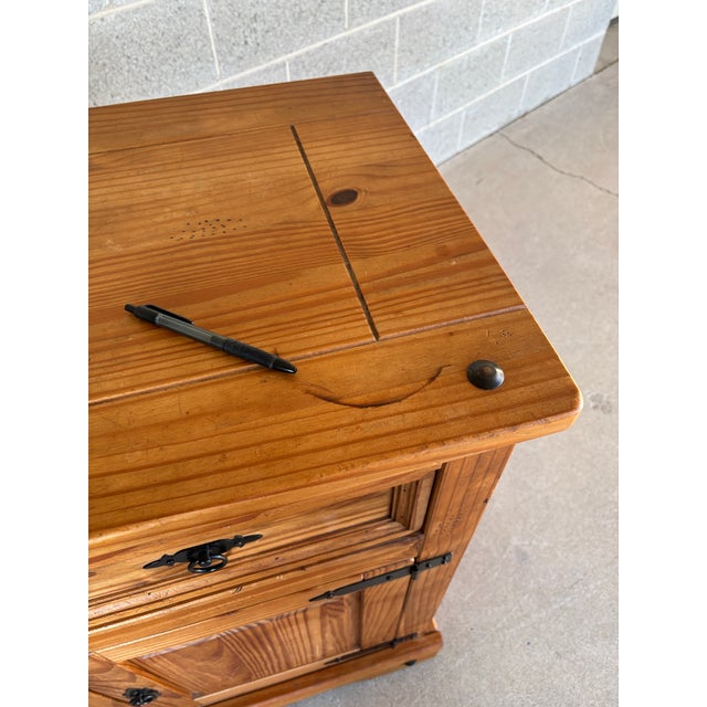 Mid 20th Century Rustic Knotty Pine Drop Leaf Bar W/Wine Rack For Sale - Image 13 of 18