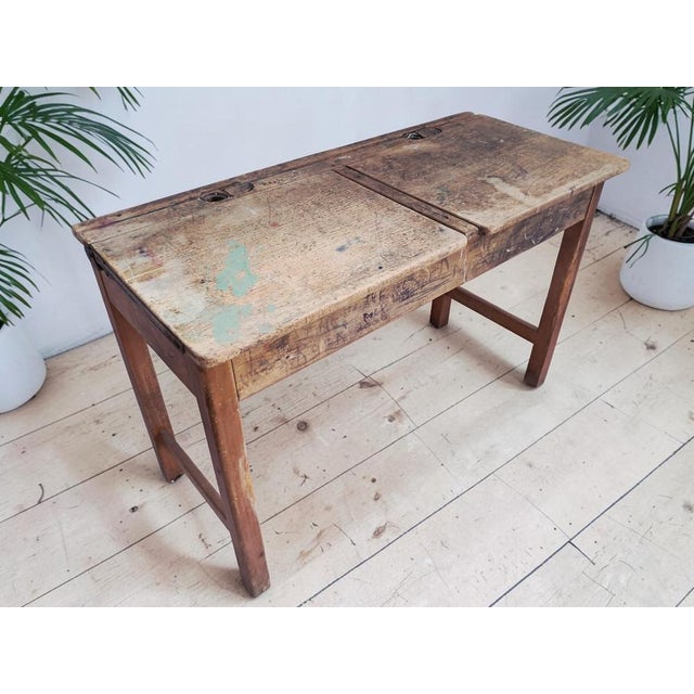 Vintage Double School Desk with Original Graffiti & Ink Wells – Rustic Industrial / Character Piece A wonderfully...
