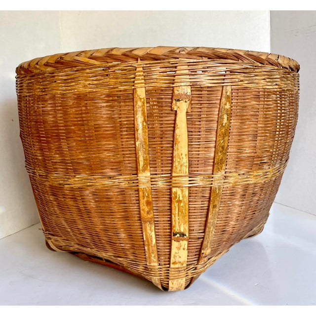 1960's Asian Wicker and Bamboo Basket Made in the People's Republic of China For Sale - Image 9 of 12