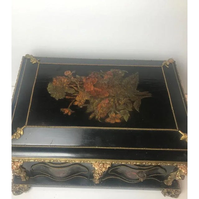 Large 19th Century Neoclassical Etwee Dresser Vanity Box For Sale In Philadelphia - Image 6 of 13