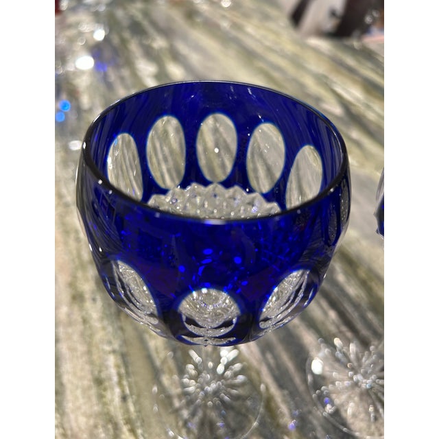 1980s 1980s Pair of Cobalt Blue and Clear Cut Crystal Godinger Edinburgh Hock Wine Glasses For Sale - Image 5 of 11
