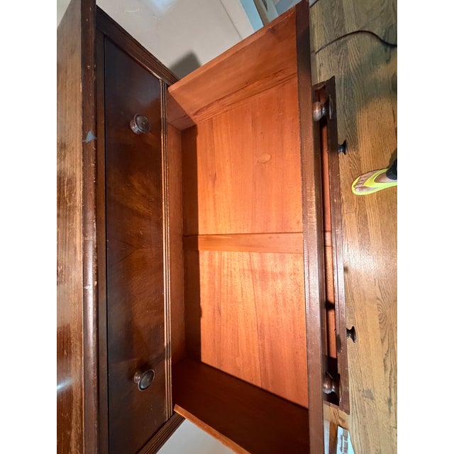 Antique the White Furniture Company Dresser Era-1930 For Sale - Image 9 of 13