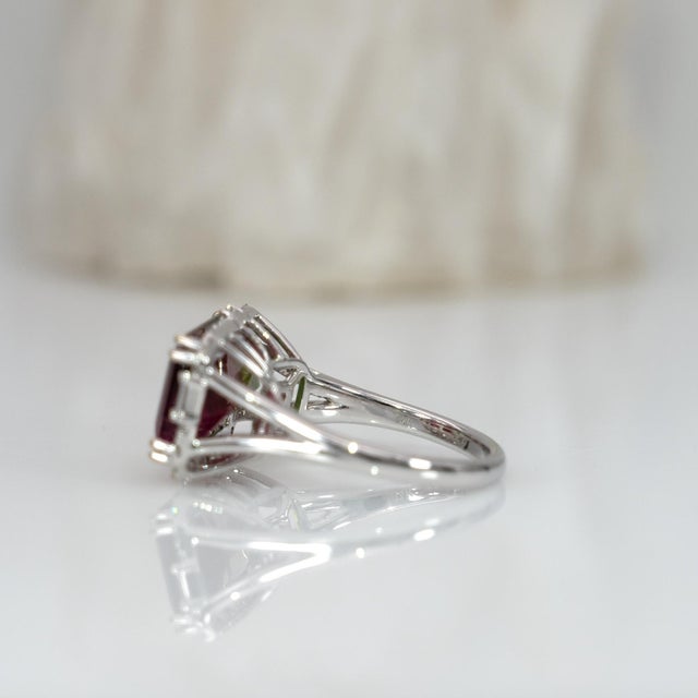 Pink 6.6cts Bi-Color Tourmaline Ring With Natural Diamonds Accents: Solid 14k Gold, Size 6.75 For Sale - Image 8 of 9