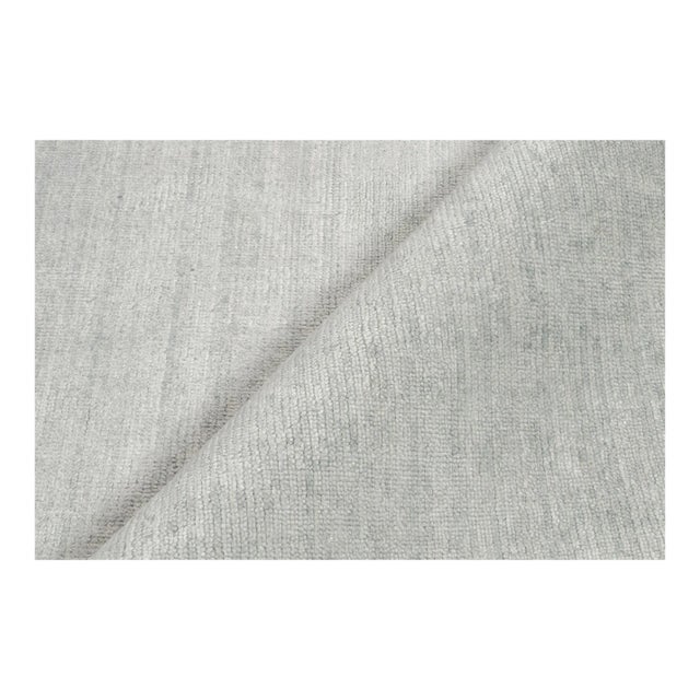 This palace-sized 14x20 rug is a grand new entry to Rug & Kilim’s Texture of Color Collection. Connoisseurs will note this...