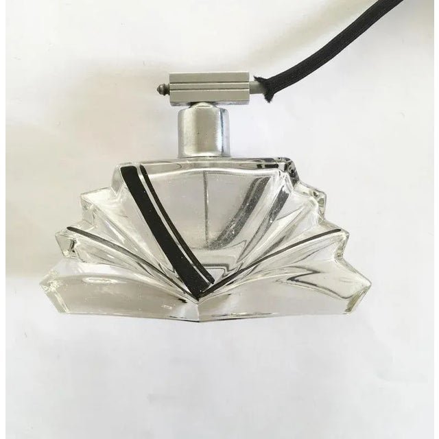 Black Glass Perfume Sprayer with Black Silk Air Pump, 1930 For Sale - Image 8 of 16
