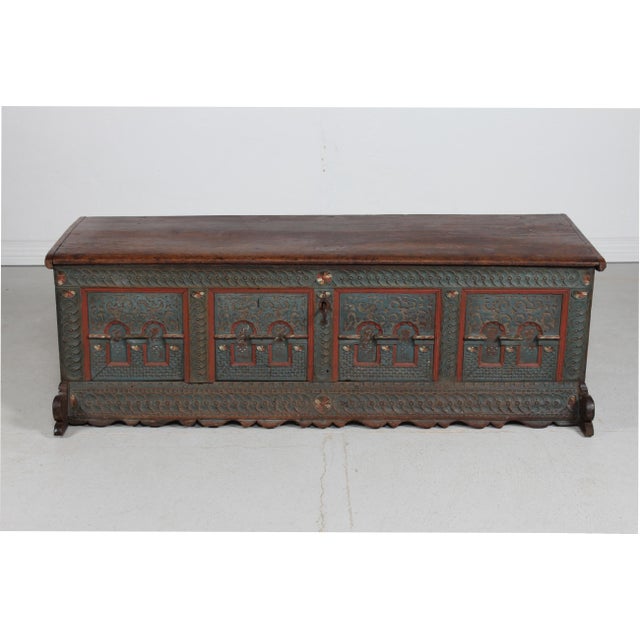 Antique Storage Chest in Oak For Sale - Image 18 of 18